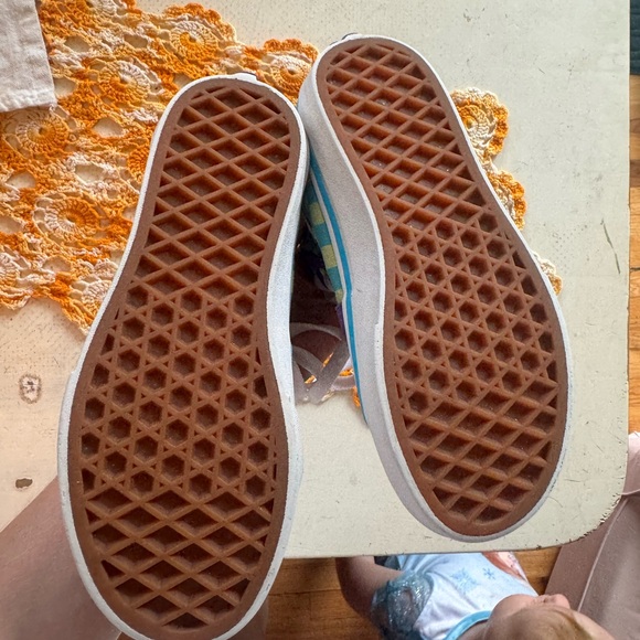 SK8-Hi Crazy Check Vans Ultraviolet Sneakers - Picture 4 of 4